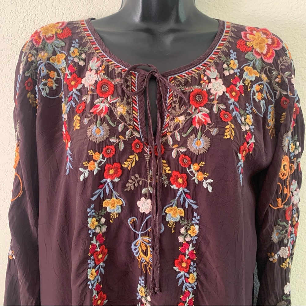 Johnny Was Autumn Bloom Tunic Size Medium Blouse Top Bohemian V-Neck Embrodiery - Picture 3 of 9